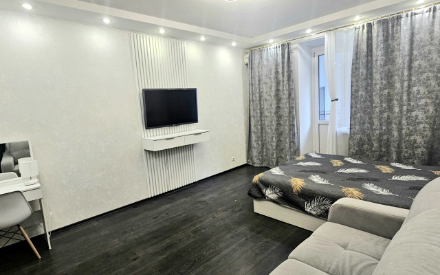 Апартаменты Уютные с Балконом у Акбарс Арены