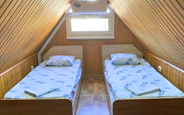 Taunhaus Private House