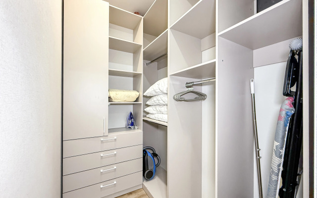 Апартаменты Энгельса 93 21 этаж вид на море