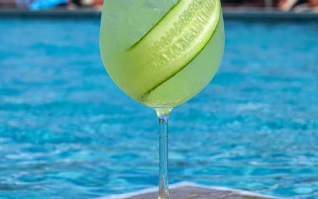 Курортный отель Zenseana Resort & Spa
