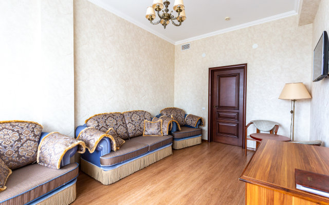 Zhemchuzhina Chernogo Morya Lyuks 55m Apartments