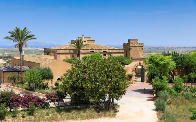 Baglio Oneto Dei Principi di San Lorenzo - Luxury Wine Resort