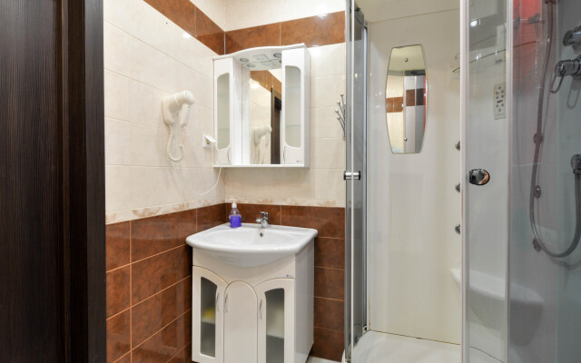 Apartment on Surikova