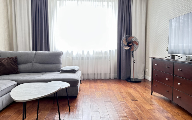 Квартира Просторная 2-х комнатная близ острова Канта