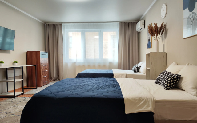 Panda Home v ZhK Evropeyskiy dlya bolshoy semi Apartments