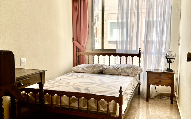 Ispanii 100 Metrov ot Morya na Luchshem Plyazhe Goroda Torrevekha Apartment
