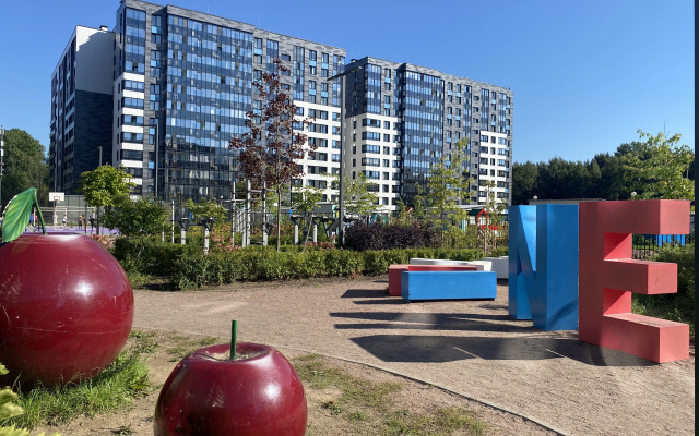 V 5 Minutakh Ot Metro Apartments