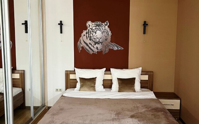 UraganApart Safari v dome Shurika Apartments 2