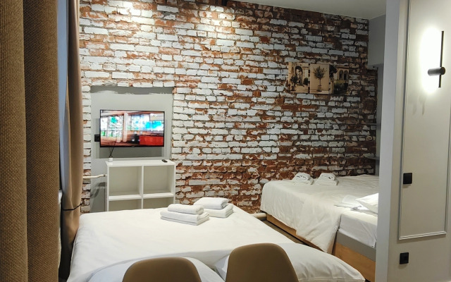 Na Prospekte Lenina 6 3 Flat