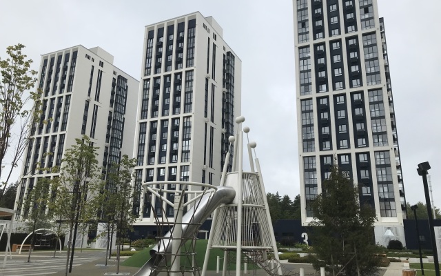 Dvukhkomnatnye Kak Doma 58 Na Mira 78 Apartments