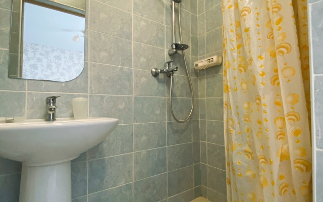 Dzhuliya Guest House