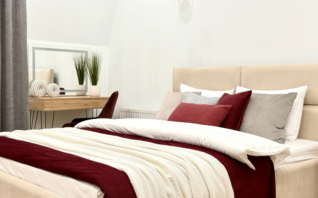 Апартаменты  KenigDeluxe Жк Рыбная Деревня