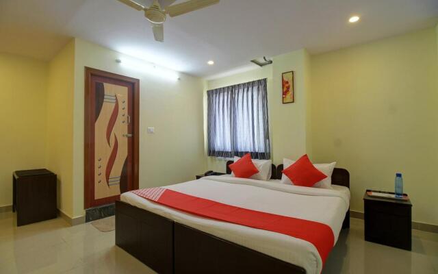 Отель Felicity Inn by Sky Stays