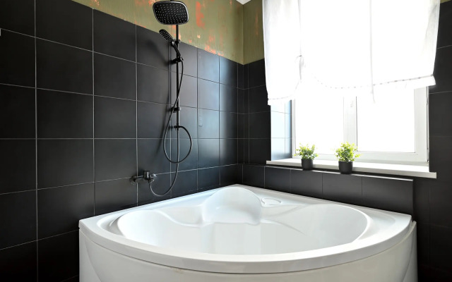 Flat Milli House Na Chekhova