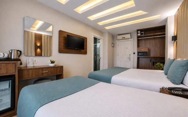 Weingart Black Tulip Hotel - Image 2