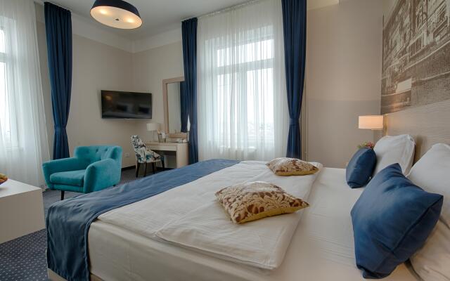 Ночлег и завтрак (B&B) Five Points Square - City Center