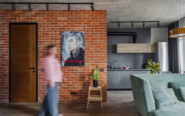 Апартаменты VEROM с видом на реку и город