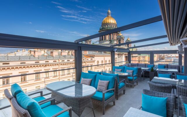 Renartiss Isaakiy St.Petersburg Hotel (ex. Renaissance St Petersburg Baltic)