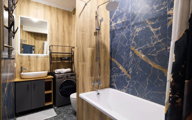 Dvukhkomnatnaya V Tsentre Sankt-Peterburga Dlya 8 Gostey Flat