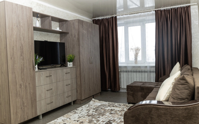 Krasivaya 2-Komnatnaya Kvartira v Almaty Apartments