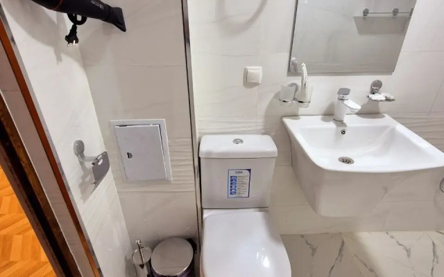 Samarkand Imron Hotel