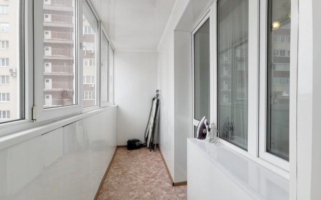 Uyutnye i Prostornye v Sovremennom Raione Apartaments