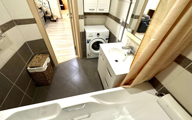 Апартаменты 912 Флэтс-Лайн на улице Красноармейская 100