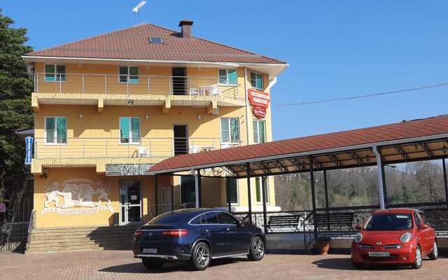 Grand Canyon Hotel