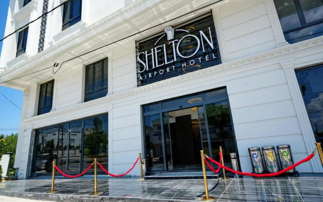 Shelton Airport Otel