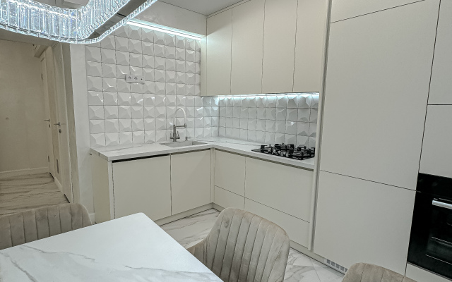 Na Chkalova Posle Remonta, 2 Komnaty: Gostinaya i Spalnya Apartments