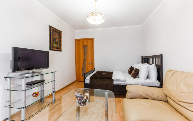 Inndays Na Sevastopolskoj Apartments