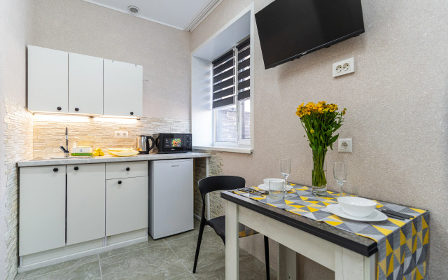 S Panoramnym Balkonom ot LetoApart Apartments