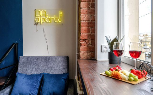 Апартаменты Стильная студия у набережной канала Грибоедова