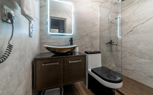 Elitny Apartament v Gostinitse Senator Flat