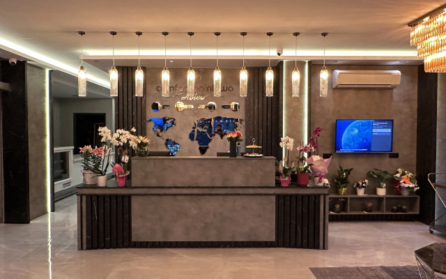 Comfort Point Two Hotel