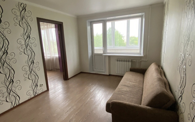 Na Ulitse Tushkanova 2 Flat