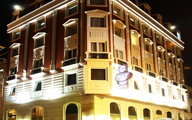 Golden Horn Hotel