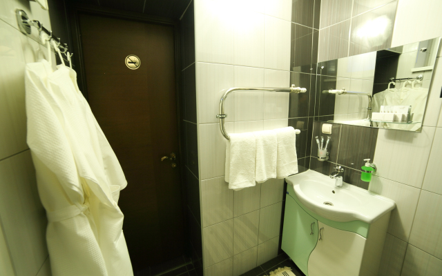 CHELNY INN Hotel