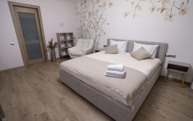 Istoriya u Kremlya Flat