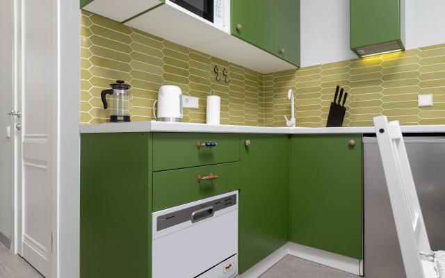 Dizaynerskaya S Vidom Na More I Dendrariy Flat