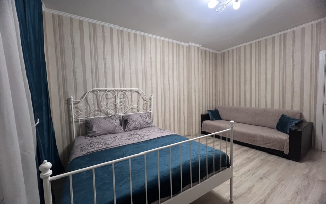 AlexHome RP Sverdlovskiy Zarechnaya 9 Flat