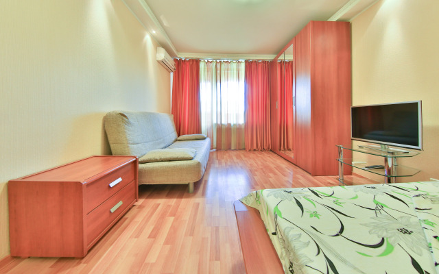 Апартаменты HotelRoom24 у метро белорусская