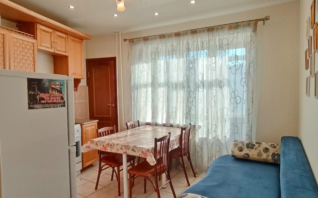 Uyutnaya 2-Kh V Samom Tsentre Goroda Yakutsk Flat