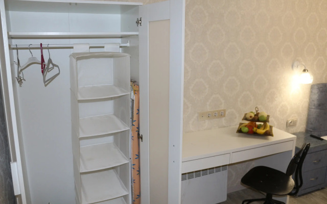 Na Sverdlova 79A NiceAparts Flat