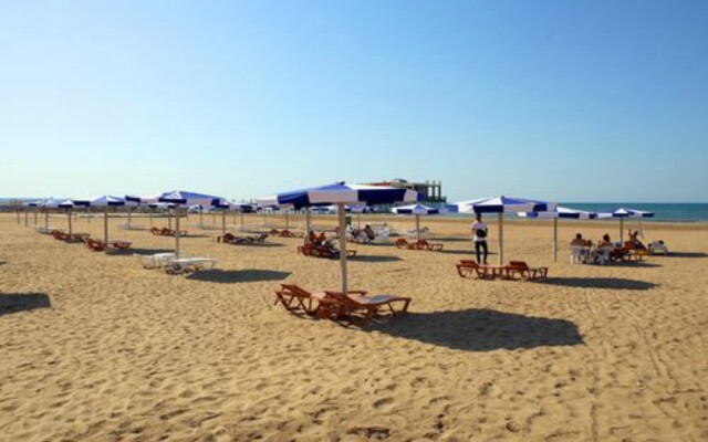 Khazar Golden Beach Resort Hotel