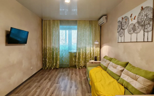 Briant Ryadom S Dalgau Flat