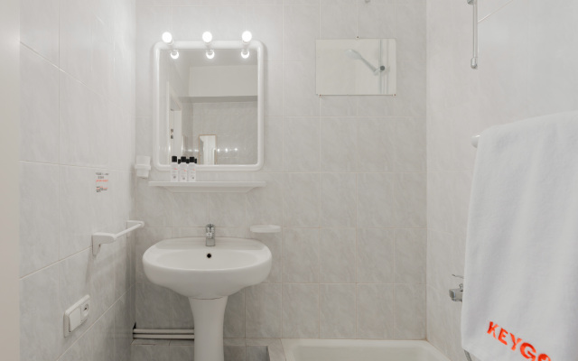 KeyGo #0009, 1 Bedroom, Near Matenadaran Apartments