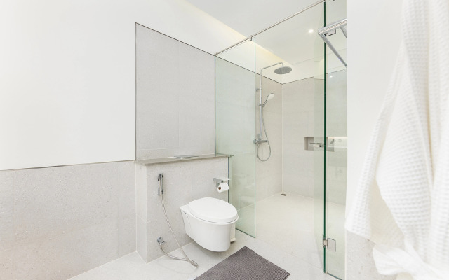Qabalah 2BR Villa, Pool & Rooftop near Bangtao Villa