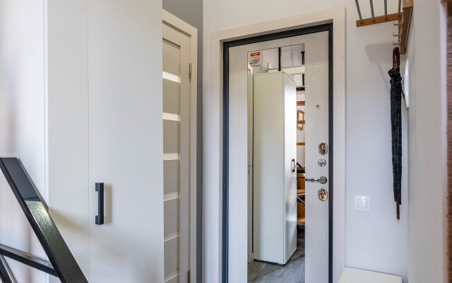 Апартаменты Уютная Двухуровневая Квартира Студия в Центре Города