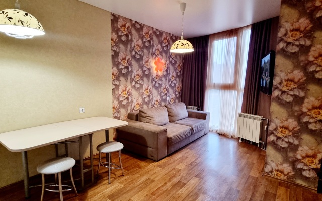 Квартира Евро-трешка для семьи и командированных